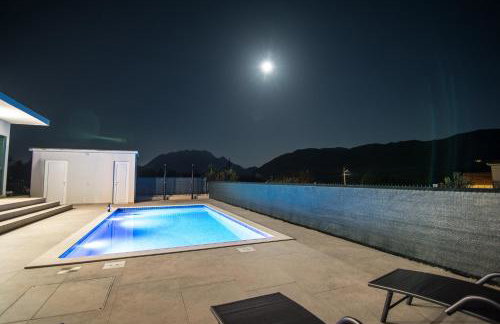Villa Ivka NEW HOUSE pool and beautiful view - Photo 5
