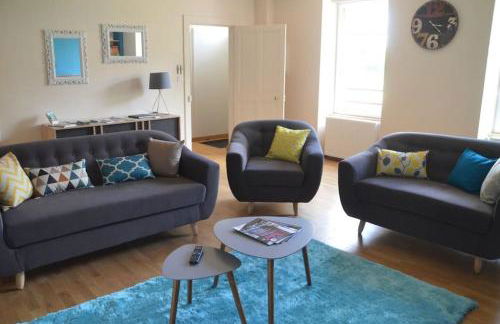 Gîte La Dortière s'Amuse, magnifique maison de maître 12min du Puy du Fo - Photo 8