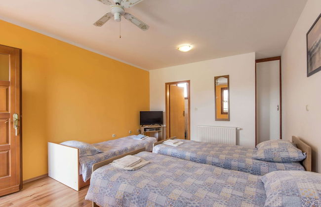 Holiday Home in Vodnjan Near Seabeach - Photo 7