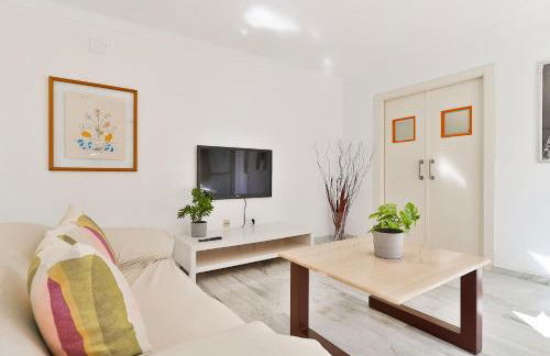 C9 Roomy Luminous 5 Bedroom in Town - Foto 8