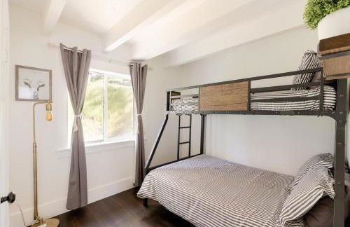 Sprocket Hollow Treetop A-Frame Log Cabin - Foto 5