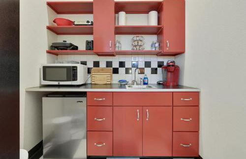 Brunswick Studio 102 - Photo 6