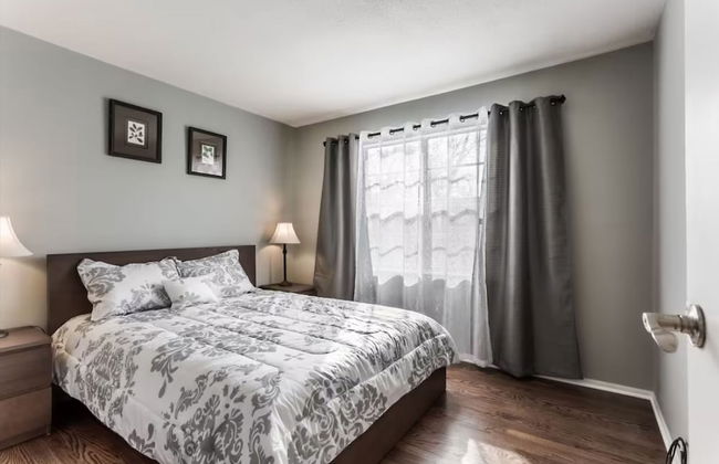 Cozy 6BR in Oklahoma City - Photo 1