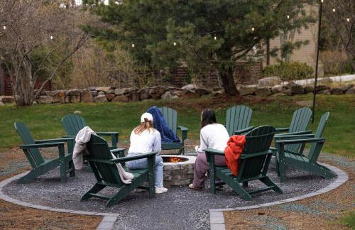 Sleeps 16-Hottub-Sauna-Pet Friendly-7 Min to Ski - Foto 50