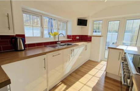 North Cornwall 2-Bed Detached Period Cottage With Parking - Foto 17