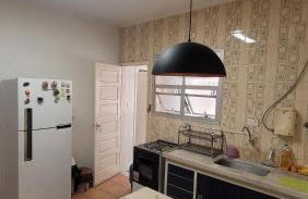 Apê Retrô com Wi-Fi e Vaga - 350 m da Praia da Enseada - Foto 15