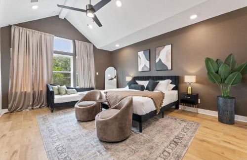 Brand New 3BR 2 5BA Home with Hot Tub - Photo 22