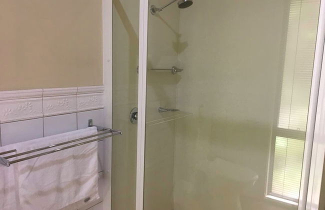 Indulge at the Beautiful Otway Winery - Foto 11