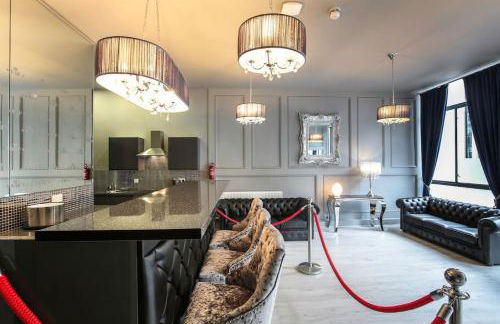 The V.I.P Suite - Sleeps 24! Best for large groups - Foto 8