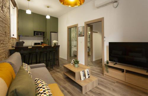 Modern 1 Bedroom Apt in Historic Center • Ground F - Foto 2