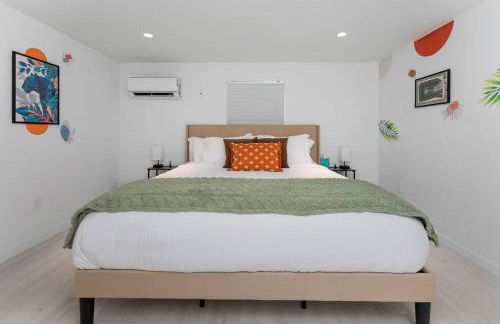 Smart Bungalow: 10-min to UF, Central Location - Foto 25