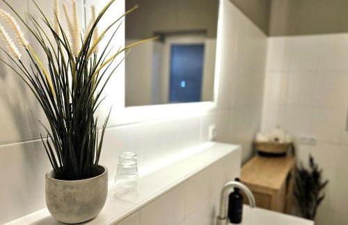 WieApart - Ruhig im Grünen, Parkplatz, zw. DUS/CGN - Foto 14