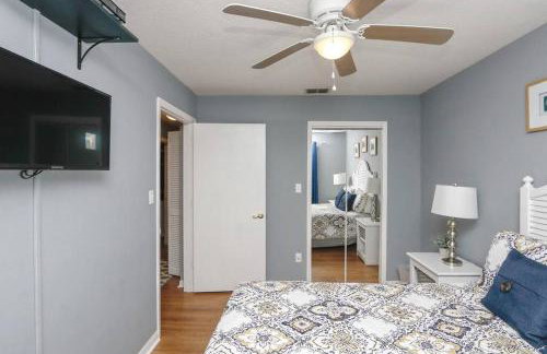 FABULOUS New Decor, Near Dis, Fireplace, Star Wars Children's BR, Next To Pool, LOW rates! - Foto 53