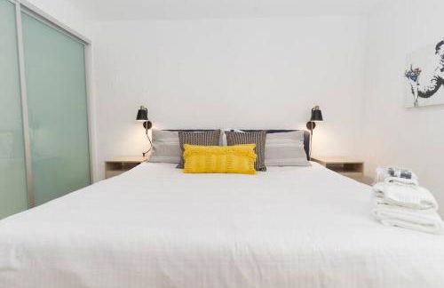 Bright and Trendy - Panoramic - Chic - Prime Location - Foto 22