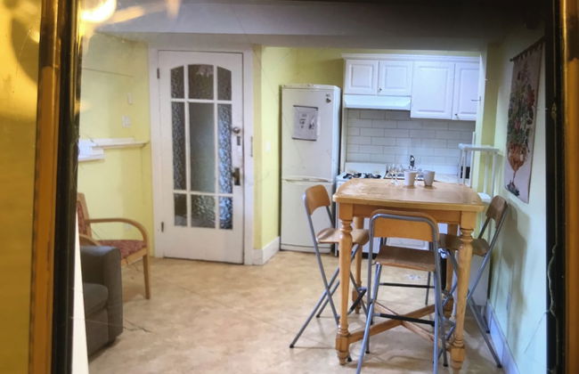 West Broadway guesthouse - Photo 50