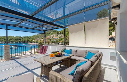 Pet Friendly Home In Blato With Wifi - Photo 22