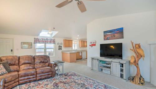 13 Mi to Lake Powell Mtn-View Home with Deck and BBQ - Foto 5