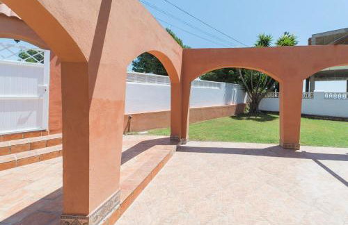 Expoholidys- Chalet privado en Castell del Rey - Foto 21