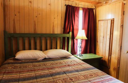 Lakeview Cedar Cabin - The Birds Nest - 1 - Foto 13