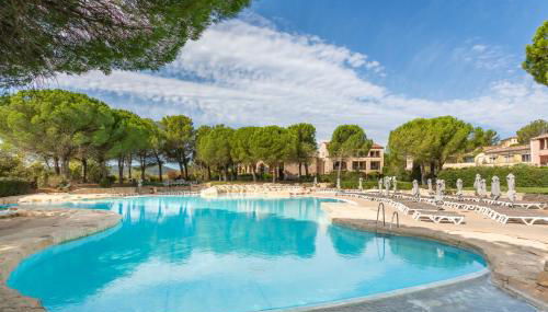 Village Pierre & Vacances Pont Royal en Provence - Foto 2, sunbed