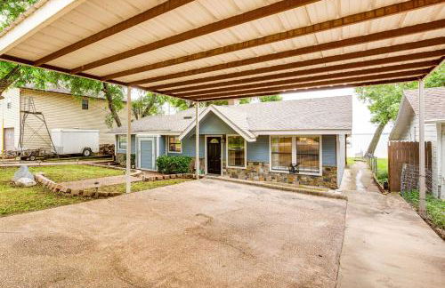 Private Dock and Deck Eagle Mountain Lake Retreat! - Photo 32