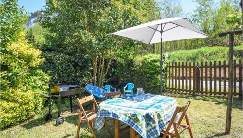 2 Bedroom Amazing Home In Massarosa - Foto 1