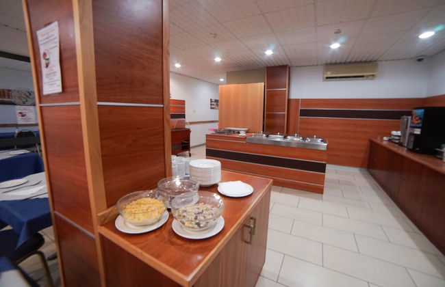 Qawra Point Holiday Complex - Foto 16