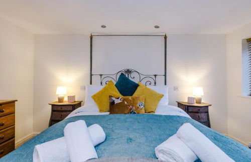 Belvedere House - Serene Countryside Escape - 4 Bedrooms Sleeps 8 - Photo 25