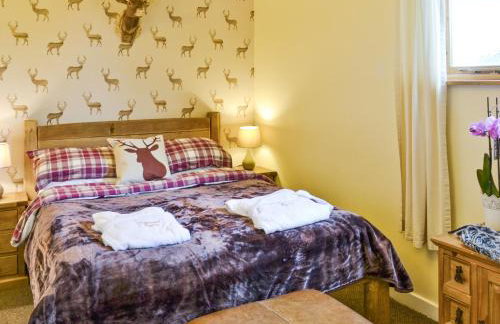 Stag Lodge - Photo 8