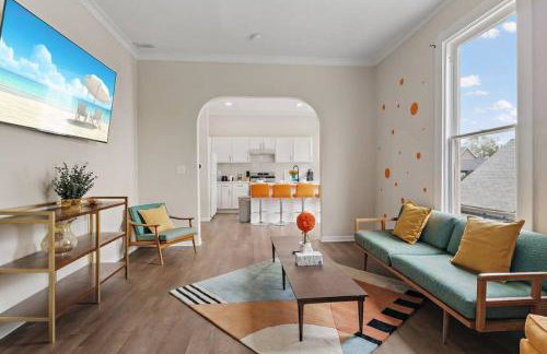 3BR City Chic Modern Apt - Central Location - Foto 6