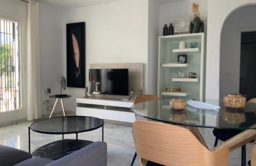 Apartamento Miraflores tres piscinas cerca del mar - Albamar - Photo 9