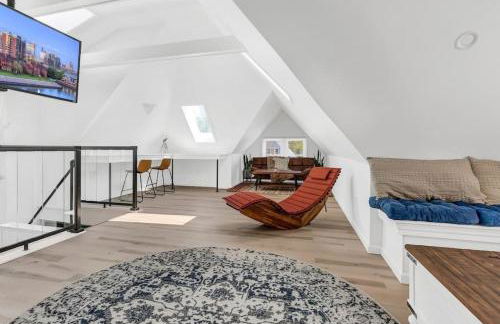 Cool Urban Stay Downtown Loft - Photo 38