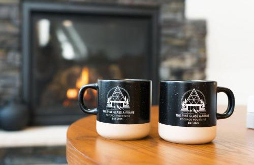 Hot Tub Sauna Spacious Backyard Luxury - Photo 15