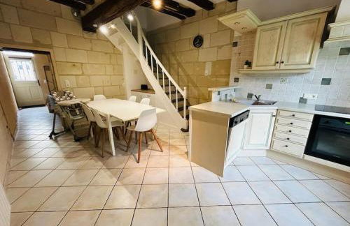 Le logis des diligences - Vue sur le château - Foto 8