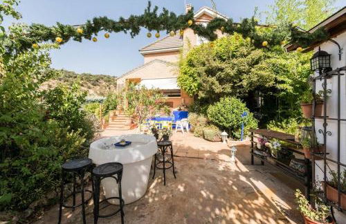 Casa con vistas increíbles, piscina Infinity y jardín con rincones preciosos - Foto 13