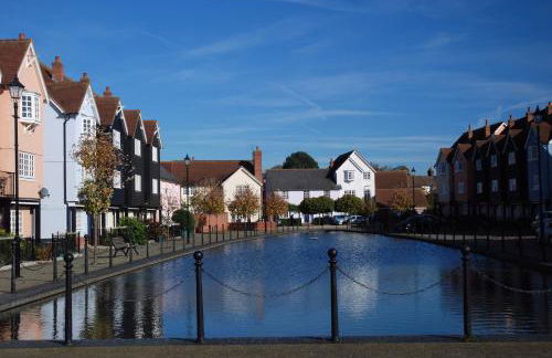 Chic Pet-Friendly Cottage, Fireplace, Wivenhoe - Foto 35