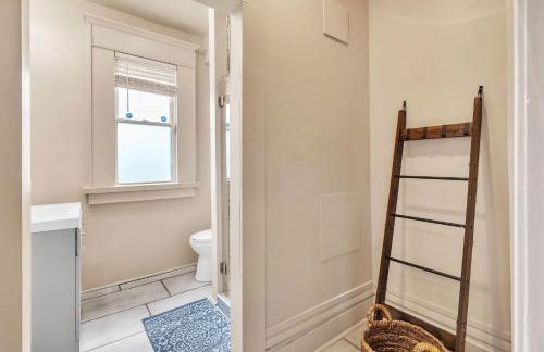 Cozy Renovated 19th Century Home, 5 Min to OSU! 3 Bedroom Home by Paula - Foto 46