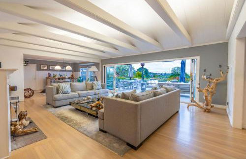 Walk to Beach Stunning Views La Jolla Shores - Photo 40