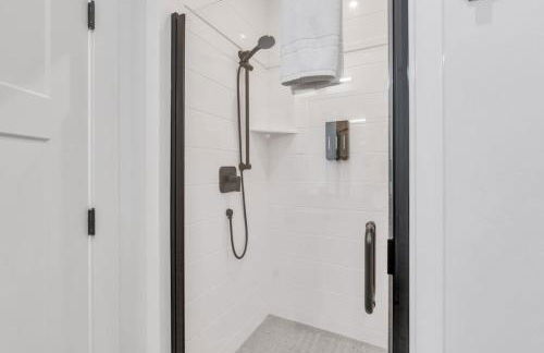 Dream Bear Lake Getaway w/ Hot Tub & Yard - Photo 27