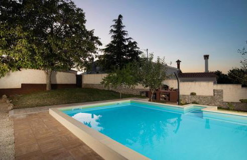 Three-Bedroom Holiday Home In Divsici - Foto 12