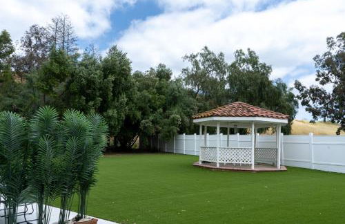 Newly built vacation home with large backyard - Foto 29