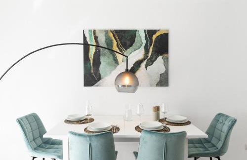 Arena in der Nähe - Tiefgarage - Balkon - Küche - Smart TV - Foto 10