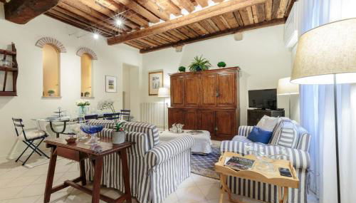1400's Apartment, Stylish Smart Ground Floor Apartment inside Lucca - Foto 2, Other