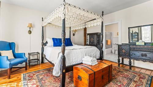 Mystic Riverfront Captain's Home - Foto 2