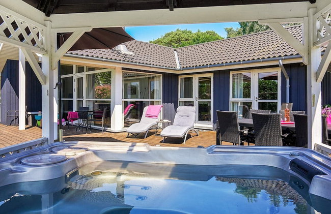 4 Star Holiday Home in Nexo - Foto 14