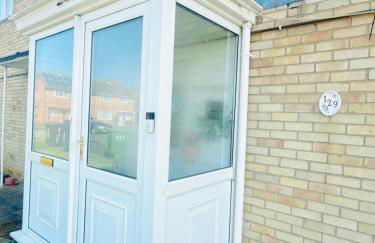 Heartfelt Cambridge Home - Foto 35