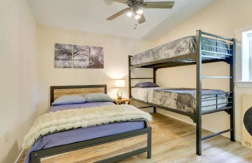 Secluded Poconos Cabin 75 Acres and Fire Pit! - Foto 15