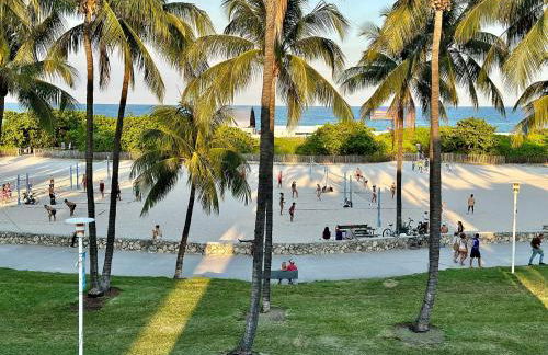 Beachfront Ocean View Apartment on Ocean Drive - Foto 6