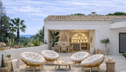 Luxury Sea Views Smart Villa Luz Bliss, 2 Stunning Sea Views, Infinity Pool, Sauna, Gym, Home Cinema, Full Smart Home Technology and Full Privacy - Foto 2