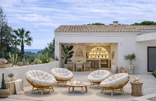 Luxury Sea Views Smart Villa Luz Bliss, 2 Stunning Sea Views, Infinity Pool, Sauna, Gym, Home Cinema, Full Smart Home Technology and Full Privacy - Foto 2